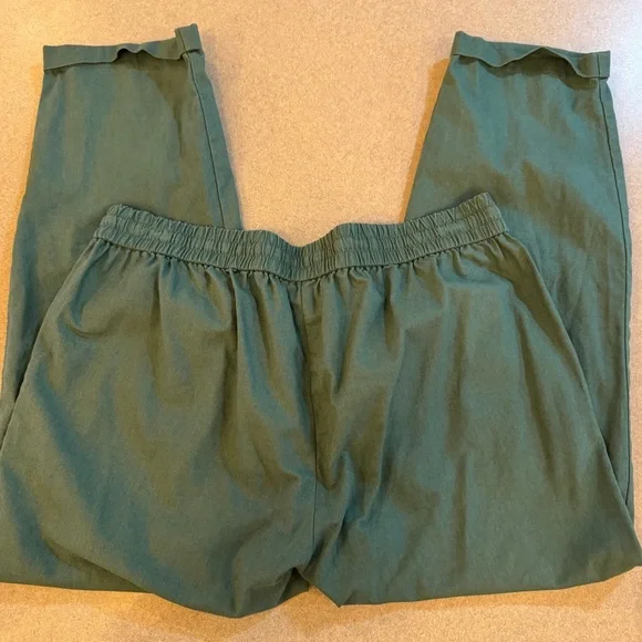 J. Crew Green Ankle Cropped Pants Relaxed Fit - Picture 3 of 4